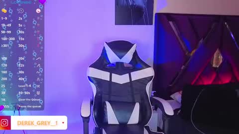 Snapshot of cleo_d_nile chatting on September 2025 10:03:02 PM cleopatra online show from September 2025 10:03:02 PM