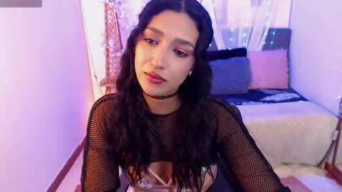 Cleo  online show from September 2025 07:48:01 PM