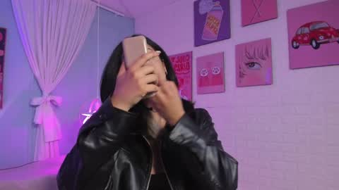 Cleo  online show from April 2026 11:43:01 AM