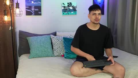 Girl Juliana and Federico online show from October 2025 06:03:02 AM