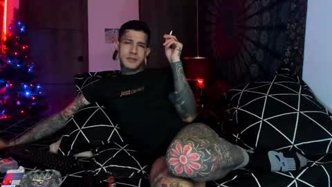 cleo y maikol online show from January 2026 02:36:02 AM