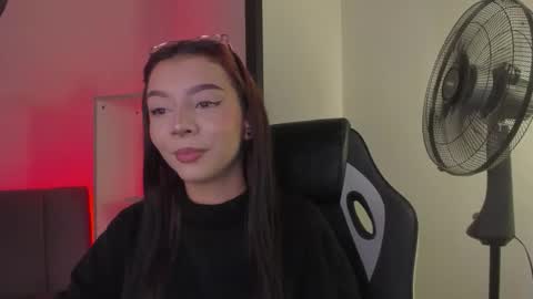 cleowhite_ online show from February 2026 08:49:01 PM