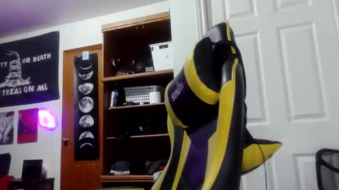 chad online show from November 2025 10:14:02 PM