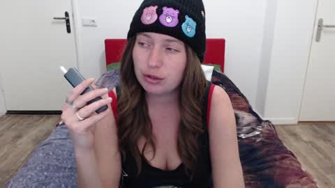 Syl  online show from January 2025 05:46:01 PM