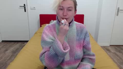 Syl  online show from February 2025 07:58:02 AM