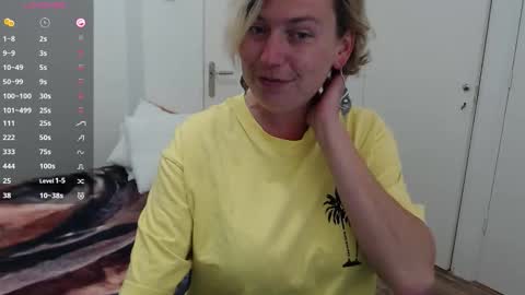 Syl  online show from October 2025 07:14:02 AM