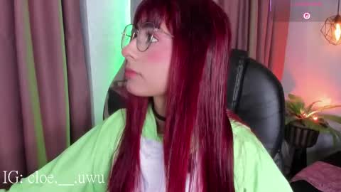 Cloe online show from November 2025 12:05:02 PM