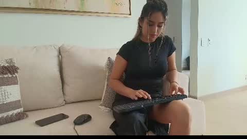 Snapshot of cloe_eevans chatting on July 2026 02:34:02 PM Cloe online show from July 2026 02:34:02 PM