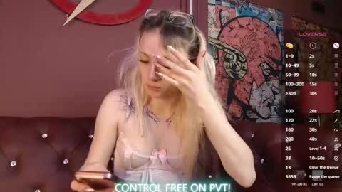  CLOE  online show from January 2026 12:21:01 PM