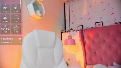 Snapshot of cloe_martinez_ chatting on December 2024 02:53:01 AM Cloe online show from December 2024 02:53:01 AM