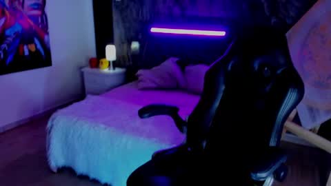 Snapshot of cloe_wills chatting on October 2025 06:53:01 PM Cloe online show from October 2025 06:53:01 PM