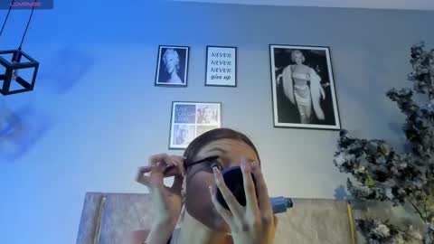 cloedurant online show from March 2026 12:44:01 PM