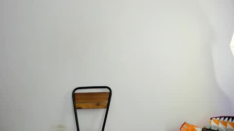 cloe online show from February 2026 09:32:02 PM