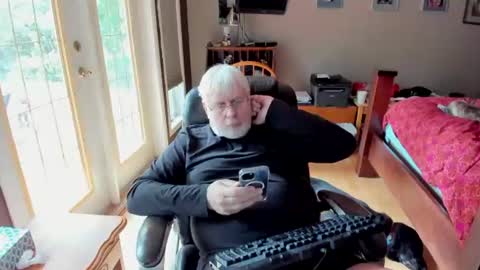 Snapshot of cloudalert62 chatting on July 2026 06:43:02 PM cloudalert62 online show from July 2026 06:43:02 PM