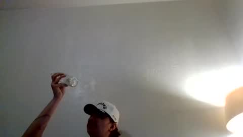 tallhungandcloudy online show from February 2026 11:06:02 AM