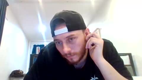 Snapshot of cloudyydayzz chatting on May 2026 09:08:02 PM tallhungandcloudy online show from May 2026 09:08:02 PM
