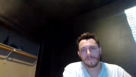 Snapshot of cloudyydayzz chatting on May 2026 10:27:02 PM tallhungandcloudy online show from May 2026 10:27:02 PM