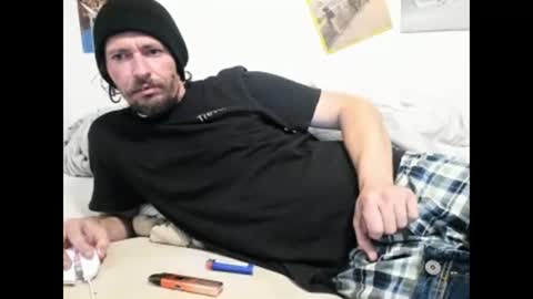 cloudyystarr666 online show from October 2025 05:52:01 AM