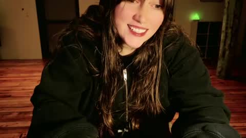 Clover online show from April 2026 06:09:01 AM