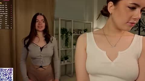 Kira online show from October 2025 01:06:01 AM