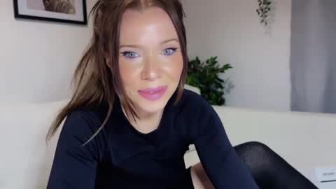 Hellen online show from February 2025 11:09:02 PM