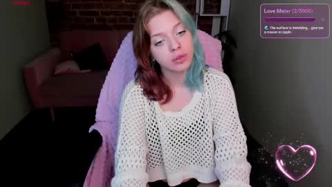 Snapshot of clown_princess chatting on April 2026 11:42:02 PM Lina online show from April 2026 11:42:02 PM
