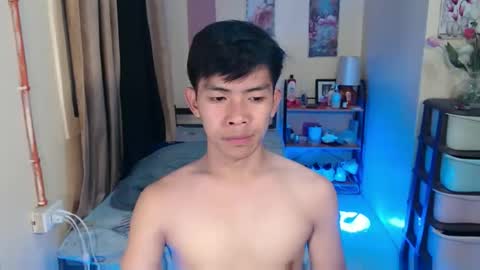 clyde_twinkx online show from April 2026 10:33:01 AM