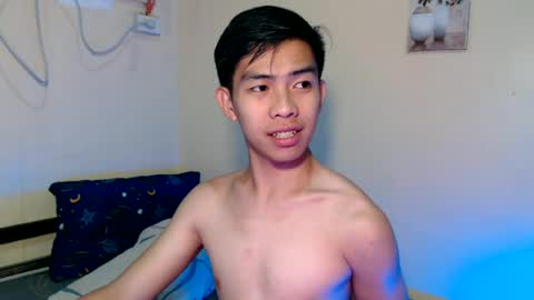 Snapshot of clyde_twinkx chatting on July 2026 09:41:02 PM clyde_twinkx online show from July 2026 09:41:02 PM