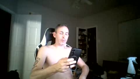 Snapshot of cmypenis chatting on October 2025 12:41:01 AM Master Bates online show from October 2025 12:41:01 AM