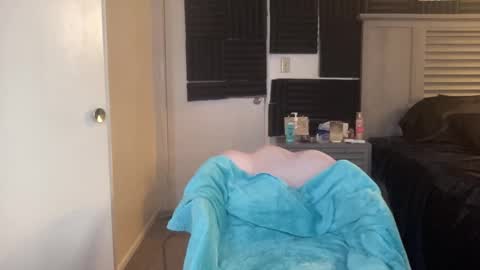 CocaNutt online show from January 2026 07:43:02 AM