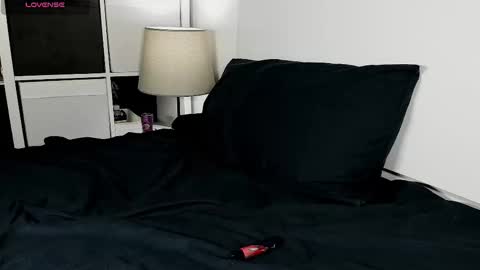 MUSCLE STUD online show from October 2025 10:55:02 PM