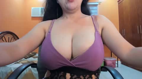 titanis online show from March 2025 08:10:01 PM