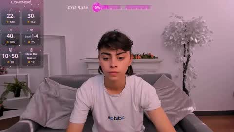 Olivia online show from September 2025 05:40:01 AM