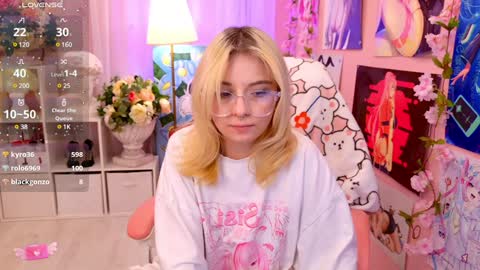 Mia online show from January 2025 03:18:02 AM