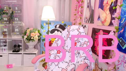 Mia online show from February 2025 11:58:02 PM