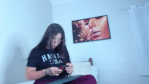 coconutt_oil online show from February 2026 09:48:02 AM