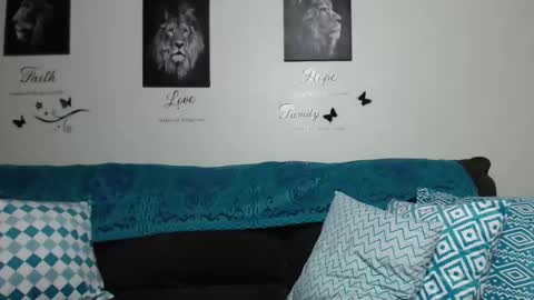 CocosCreamy online show from April 2026 01:16:02 PM