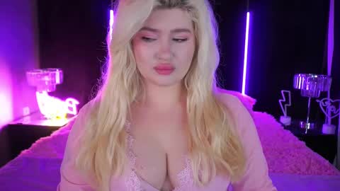 Snapshot of cocosecretss chatting on February 2025 07:26:01 AM onlyfans amyleyy online show from February 2025 07:26:01 AM