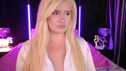 Snapshot of cocosecretss chatting on March 2025 07:21:02 AM onlyfans amyleyy online show from March 2025 07:21:02 AM