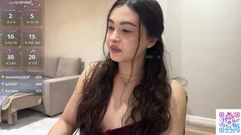 Snapshot of coffee_wihtout_milk chatting on June 2026 02:02:02 AM Yumi online show from June 2026 02:02:02 AM
