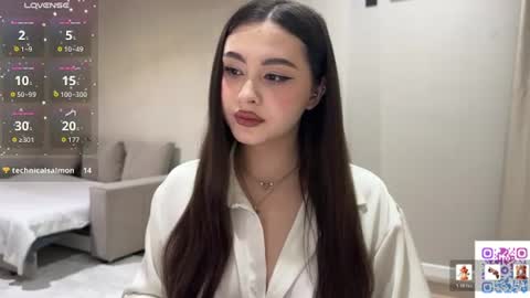 Snapshot of coffee_wihtout_milk chatting on June 2026 11:25:01 PM Yumi online show from June 2026 11:25:01 PM