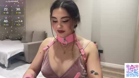 Snapshot of coffee_wihtout_milk chatting on June 2026 09:41:01 PM Yumi online show from June 2026 09:41:01 PM