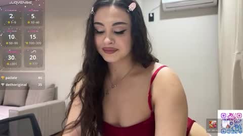 Snapshot of coffee_wihtout_milk chatting on July 2026 10:12:01 PM Yumi online show from July 2026 10:12:01 PM