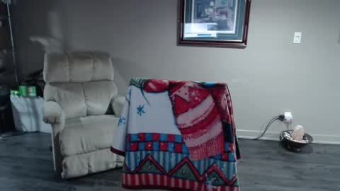 c o f f e e l o u n g e online show from February 2026 01:39:02 AM