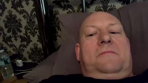 Snapshot of col4nows chatting on March 2025 09:31:02 AM col4nows online show from March 2025 09:31:02 AM