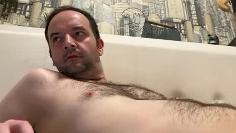 Snapshot of colambus555 chatting on January 2025 06:19:02 PM colambus555 online show from January 2025 06:19:02 PM