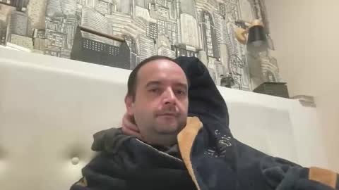 Snapshot of colambus555 chatting on October 2025 07:44:01 PM colambus555 online show from October 2025 07:44:01 PM