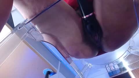 Snapshot of colete_milf chatting on March 2025 09:08:02 PM Samantha online show from March 2025 09:08:02 PM