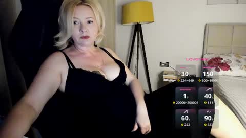 Snapshot of colette1w chatting on June 2026 10:16:02 AM Olga. online show from June 2026 10:16:02 AM