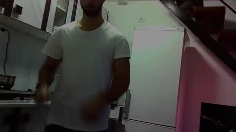 collegegymbro online show from December 2024 01:54:02 PM